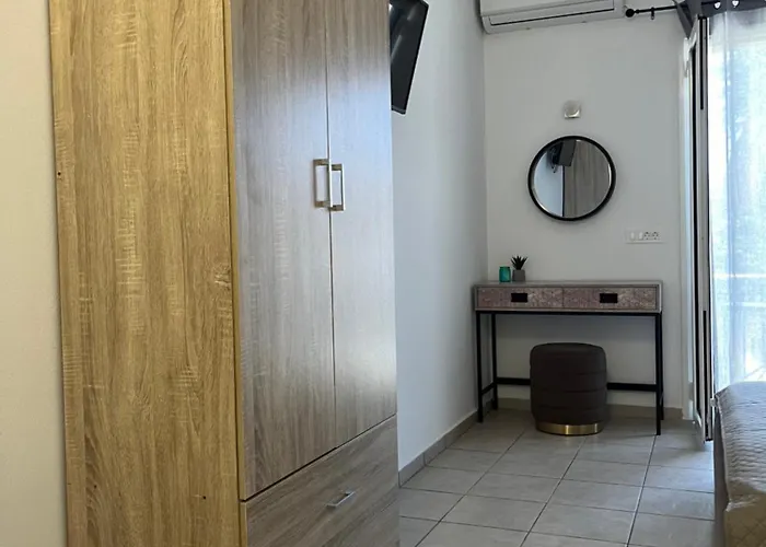Aceno Apartamento Laganas
