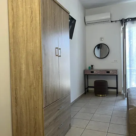 Aceno Apartman Laganász